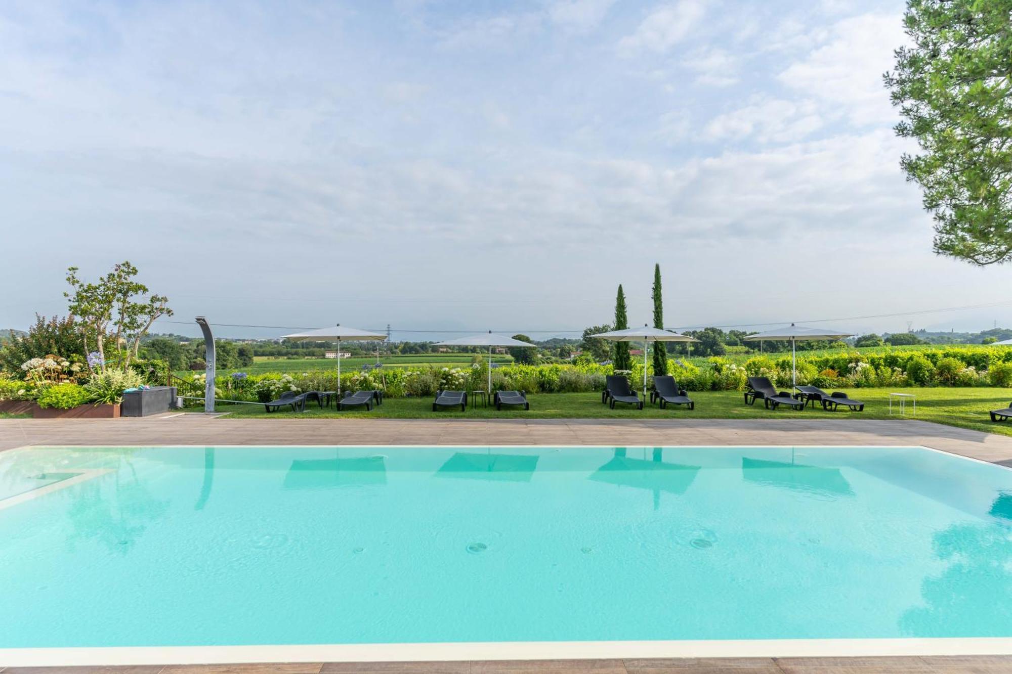 Agriturismo Colle Dei Pivi Ponti sul Mincio Extérieur photo