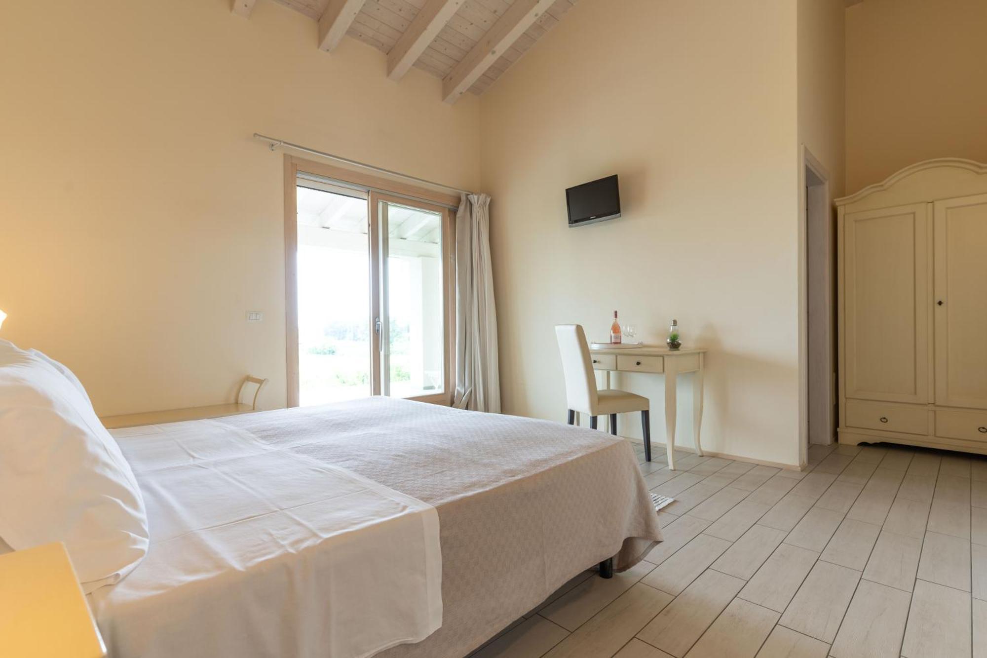 Agriturismo Colle Dei Pivi Ponti sul Mincio Extérieur photo