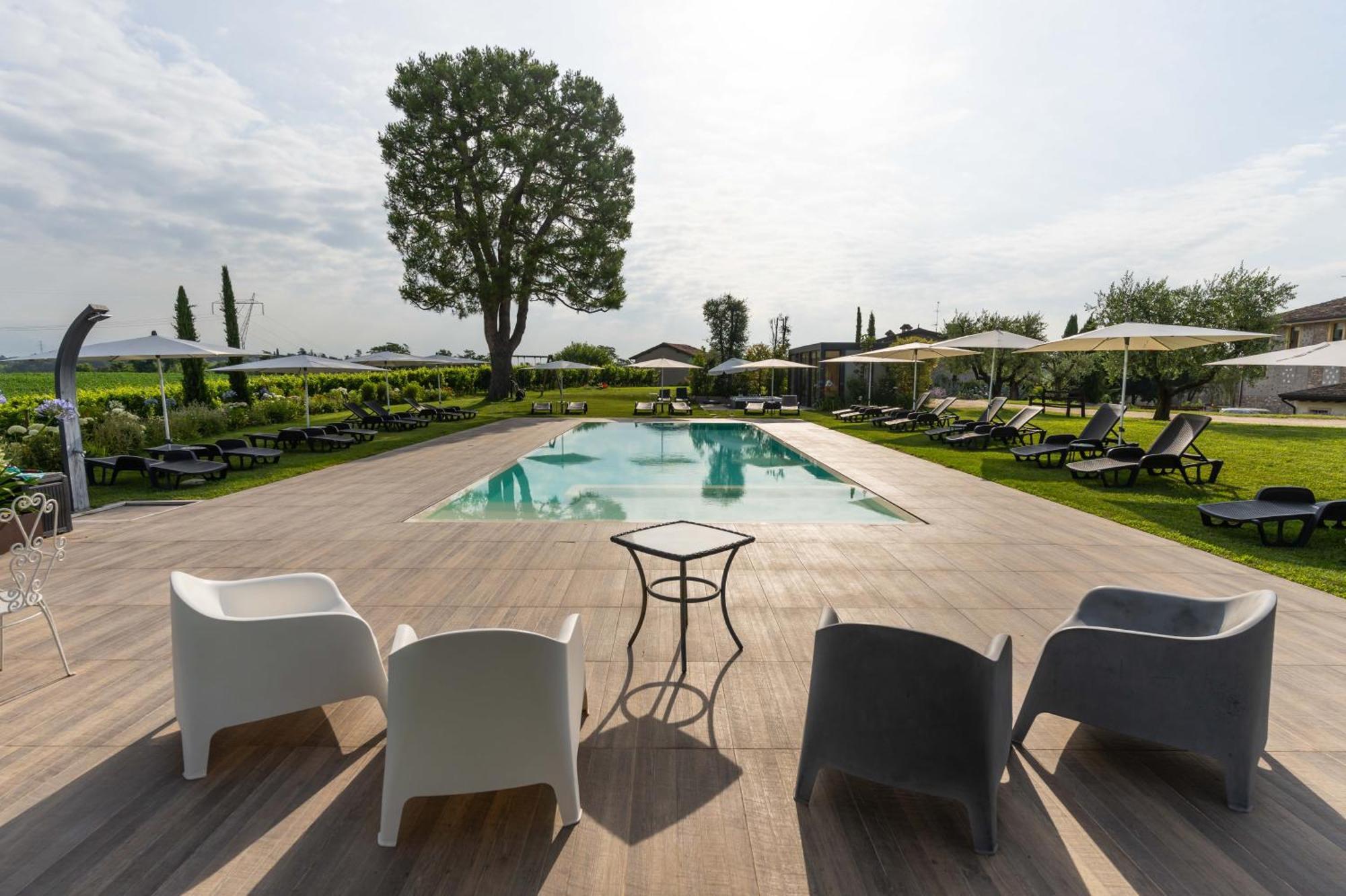 Agriturismo Colle Dei Pivi Ponti sul Mincio Extérieur photo