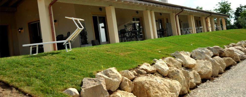Agriturismo Colle Dei Pivi Ponti sul Mincio Extérieur photo