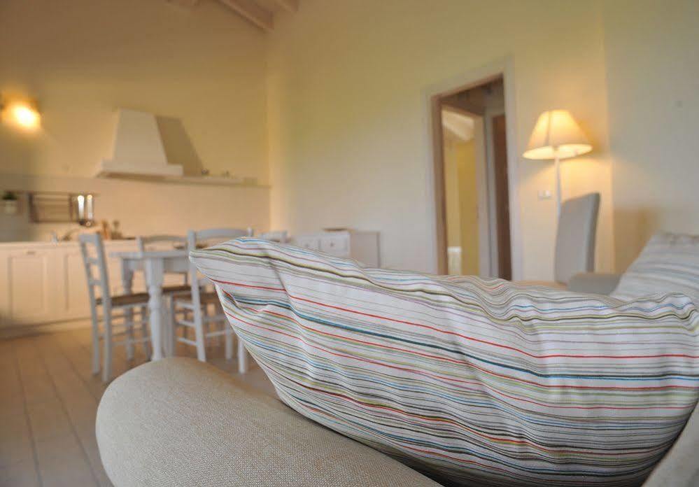 Agriturismo Colle Dei Pivi Ponti sul Mincio Extérieur photo