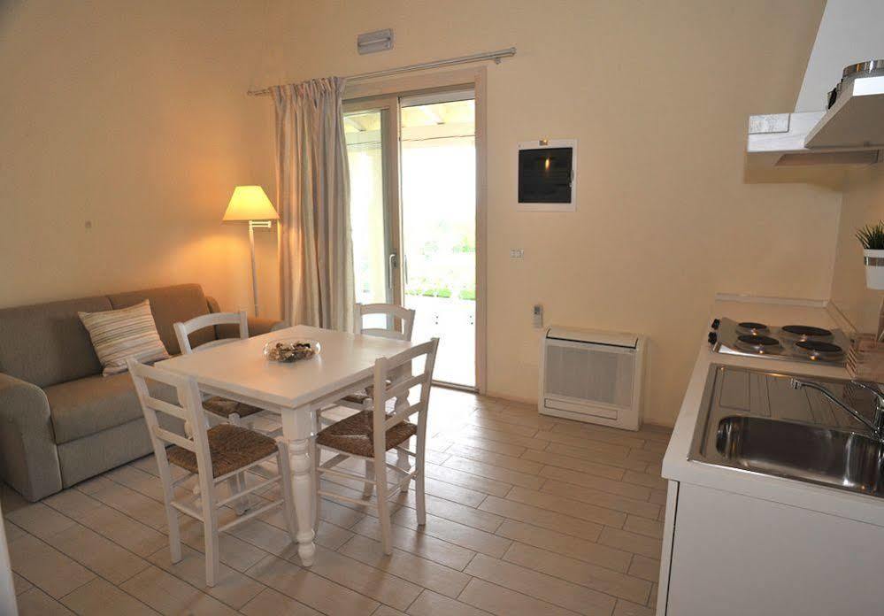 Agriturismo Colle Dei Pivi Ponti sul Mincio Extérieur photo