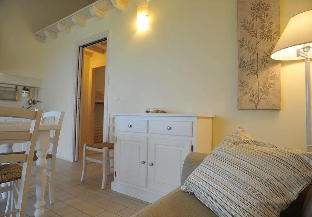 Agriturismo Colle Dei Pivi Ponti sul Mincio Extérieur photo