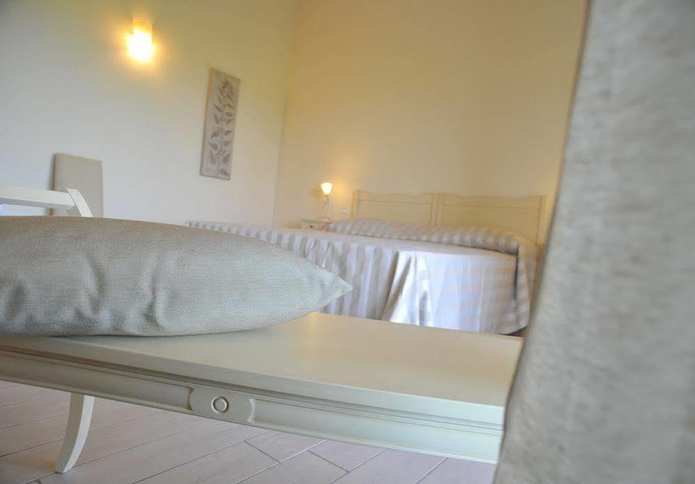 Agriturismo Colle Dei Pivi Ponti sul Mincio Extérieur photo