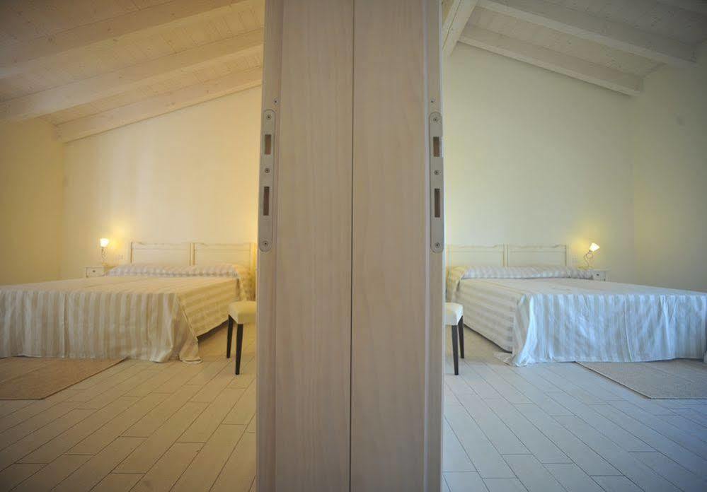 Agriturismo Colle Dei Pivi Ponti sul Mincio Extérieur photo